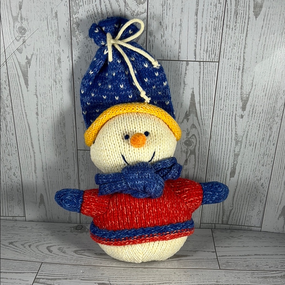Vintage Russ Berrie Knit Snowman Plush - no tags